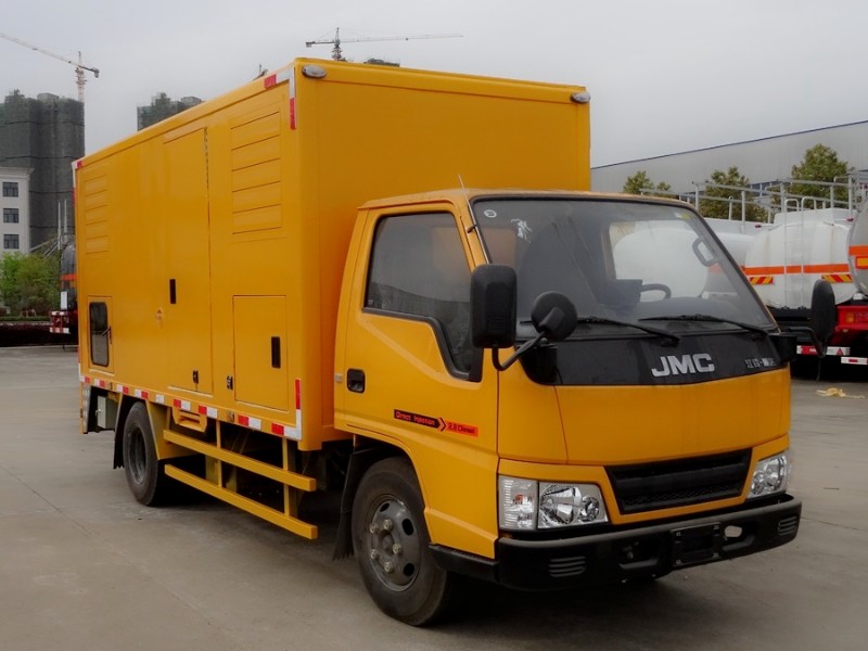 按外不雅布局可分為單橋消防車(chē)雙橋消防車(chē)平頭消防車(chē)尖頭消防車(chē)2024年8月22日